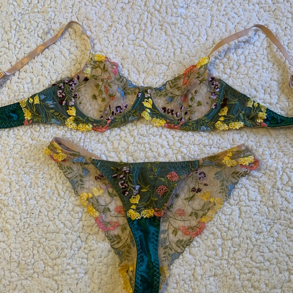 Flower garden Bra and panty set